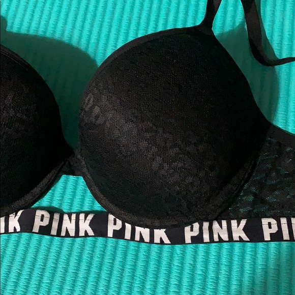 PINK VS bras - Picture 4 of 7